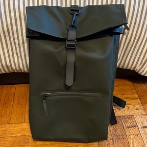 Rains Rucksack Backpack - Dark Green